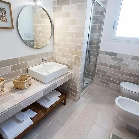 Sleeps 6 Pool Wifi Villa *