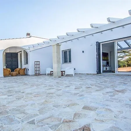Sleeps 6 Pool Wifi *